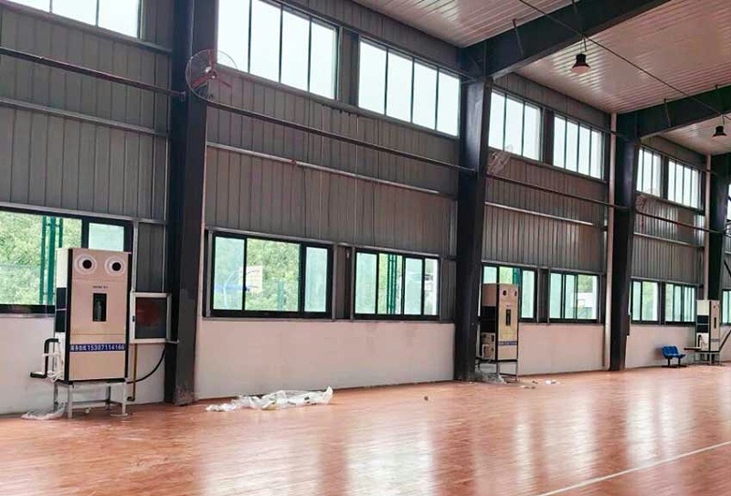 籃球館整體制冷降溫，安裝蒸發(fā)冷省電空調(diào) - 立式射流機